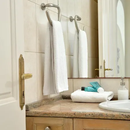 Andros Homes Sea Side & Gasthuis