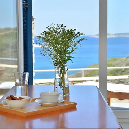Andros Homes Sea Side & Πανσιόν Γαύριο